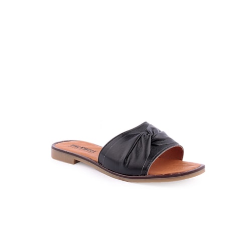 Chinelo WALKWELL